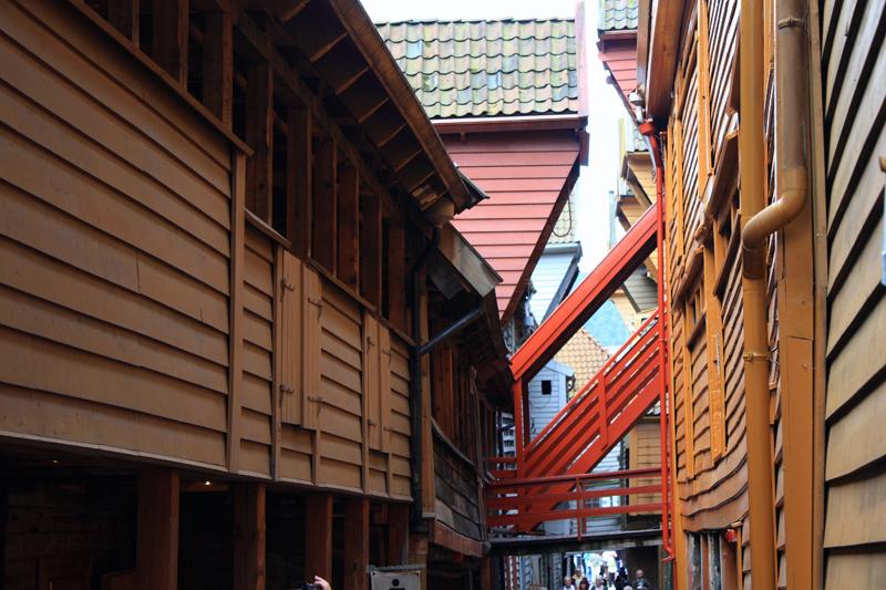 304-Bergen,25 agosto 2011.JPG